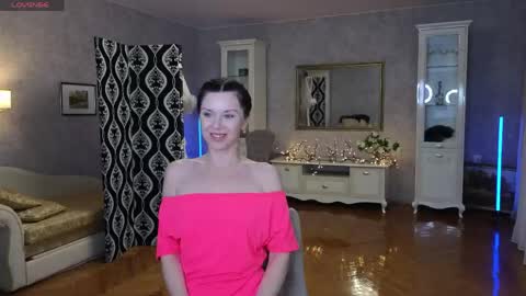 Snapshot of lina_flore chatting on April 22, 8:21 pm lina_flore online show from April 22, 8:21 pm