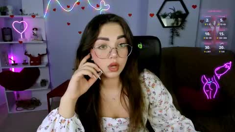 lina_fox12 online show from May 5, 12:13 pm