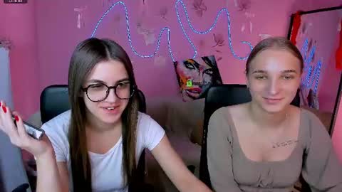 lina_fox12 online show from June 17, 5:43 am