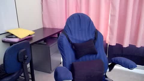 Lina Mara99 online show from December 20, 6:15 pm