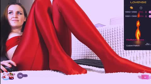 Snapshot of lina_owl chatting on December 3, 8:17 pm Lina online show from December 3, 8:17 pm