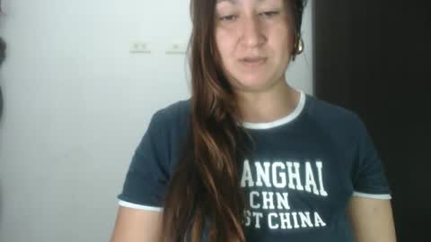 Snapshot of lina_playful chatting on February 19, 2:35 pm iiisabella online show from February 19, 2:35 pm