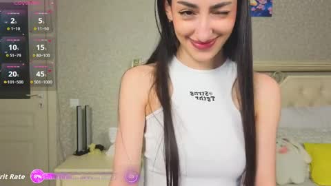 Lina Robbins  online show from April 5, 10:51 pm