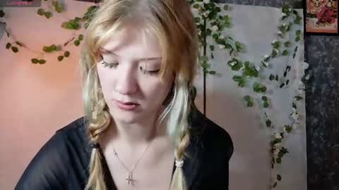 Snapshot of lina_vi chatting on July 2, 8:04 pm Lina online show from July 2, 8:04 pm
