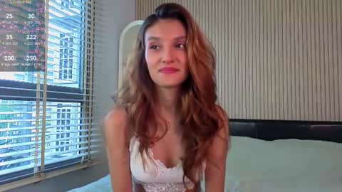 Snapshot of linaage chatting on June 13, 2:09 am Lina online show from June 13, 2:09 am