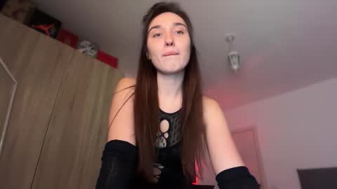 Lina online show from October 23, 9:02 pm