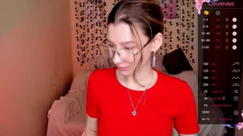 Snapshot of linablossom chatting on November 30, 7:12 am Lina online show from November 30, 7:12 am