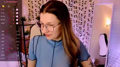 Lina online show from June 12, 2:10 am