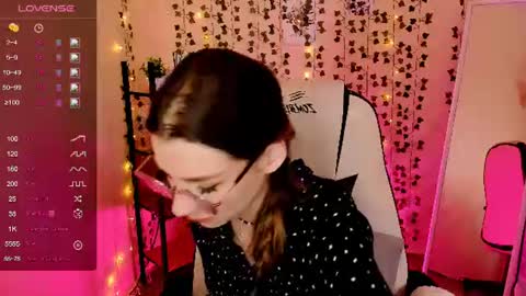 Lina online show from June 16, 2:25 am