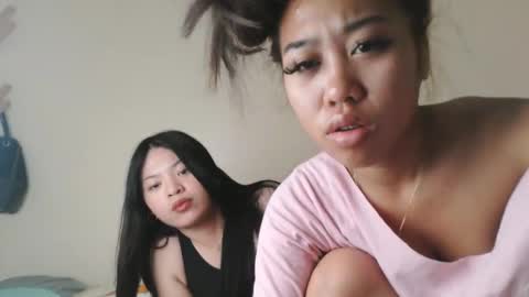 LinaDebie online show from December 4, 2:32 am