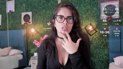 Lina  online show from October 18, 11:44 am