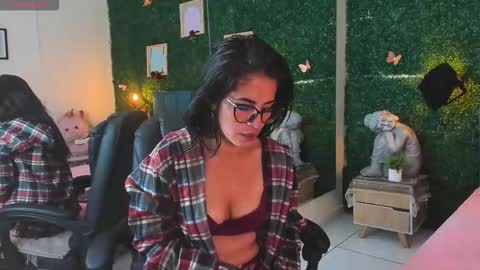 Lina  online show from November 1, 12:07 pm