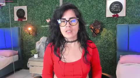 Lina  online show from November 5, 11:43 am