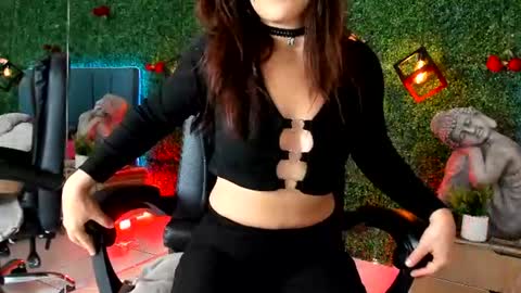 Snapshot of linagh chatting on July 6, 11:18 am Lina online show from July 6, 11:18 am
