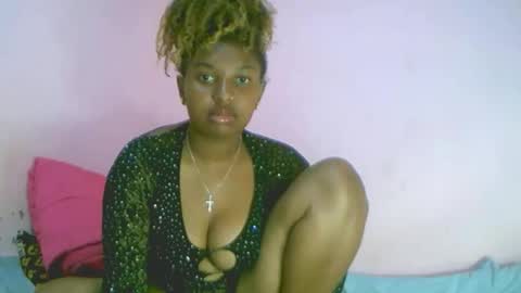 linah1123 online show from October 2, 11:17 am