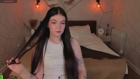 Lina online show from February 5, 4:39 am