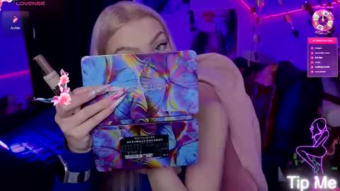 Snapshot of linalirian chatting on March 20, 8:08 am I am Lina online show from March 20, 8:08 am