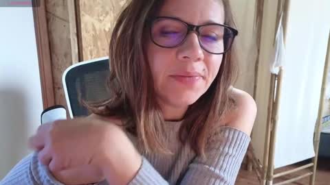 Lina online show from February 26, 4:35 pm