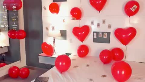 LinaSalas online show from February 7, 7:06 pm