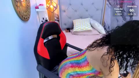 Snapshot of linastark chatting on October 27, 3:32 am L I N A online show from October 27, 3:32 am