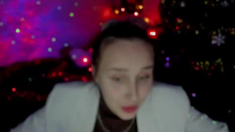 Lina online show from January 2, 10:33 pm