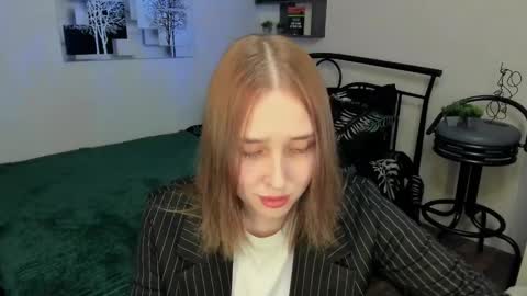 Lina online show from March 5, 8:53 pm