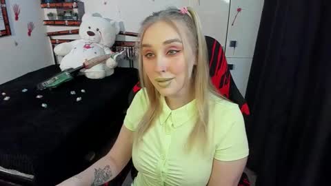 Lina online show from October 30, 9:48 pm