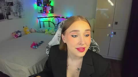 Snapshot of linatruly chatting on May 25, 9:21 pm Lina online show from May 25, 9:21 pm