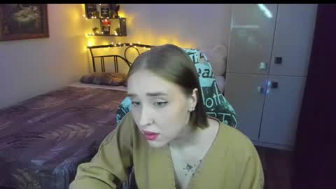 Snapshot of linatruly chatting on June 11, 9:46 pm Lina online show from June 11, 9:46 pm