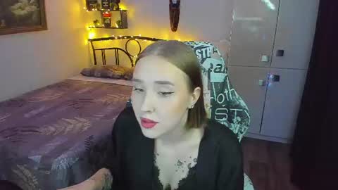 Lina online show from June 25, 9:41 pm