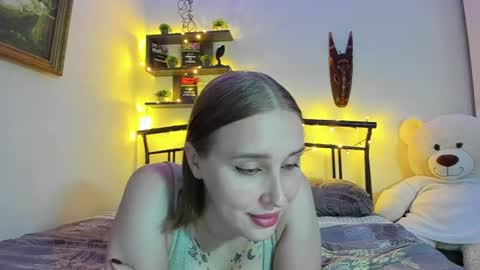 Lina online show from July 22, 9:06 pm
