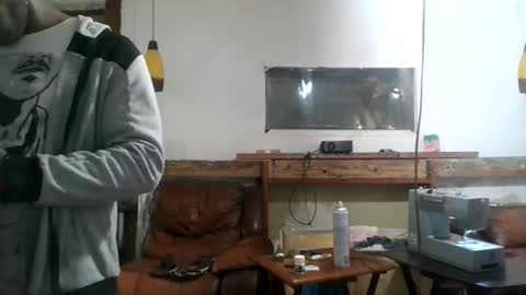 Snapshot of lincolnlongdick chatting on February 22, 12:36 pm Richie Rich online show from February 22, 12:36 pm