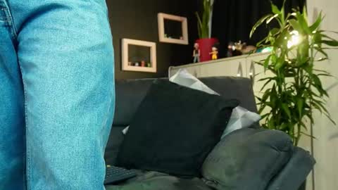 Snapshot of lincom_amith chatting on March 21, 3:55 am lincom amith online show from March 21, 3:55 am