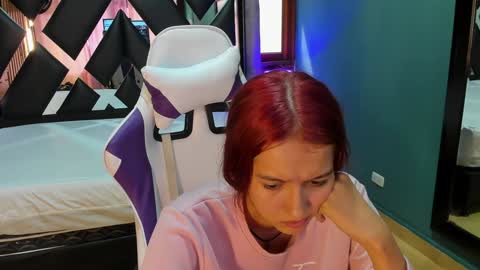  Linda  online show from December 17, 6:20 pm