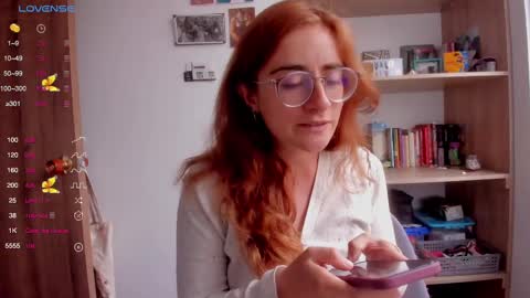 Giggles  online show from February 11, 3:08 pm