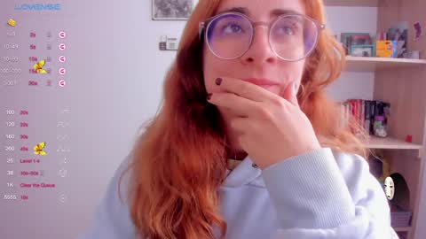 Giggles  online show from February 21, 6:59 pm