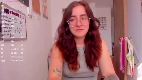 Giggles  online show from February 11, 1:49 pm