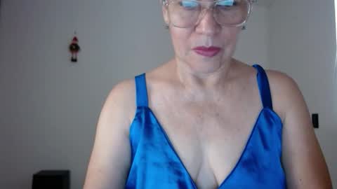 Linda Hanna online show from December 16, 2:55 pm