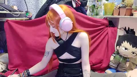 linda_harrisons online show from February 13, 4:43 am