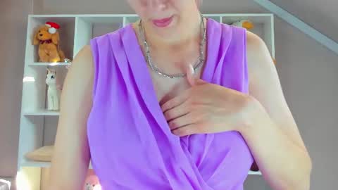 Linda online show from July 28, 11:17 am