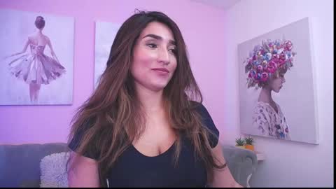 Maria Paula online show from October 3, 12:13 pm