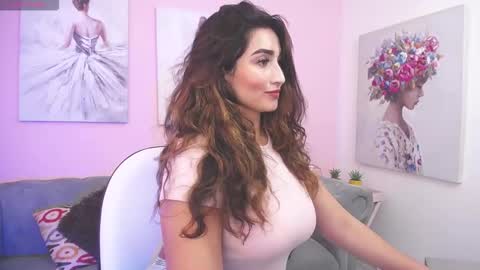 Maria Paula online show from October 27, 12:09 pm