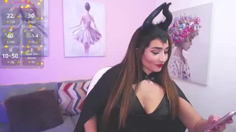 Maria Paula online show from October 29, 12:51 pm