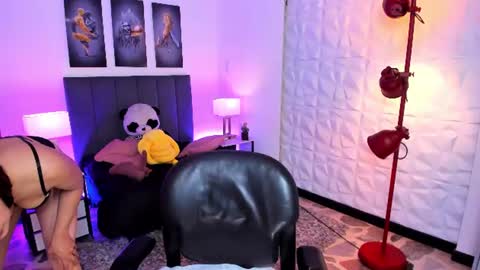 linda_norris online show from June 12, 12:26 pm