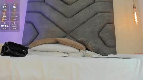 Linda Saenz online show from March 1, 11:45 am