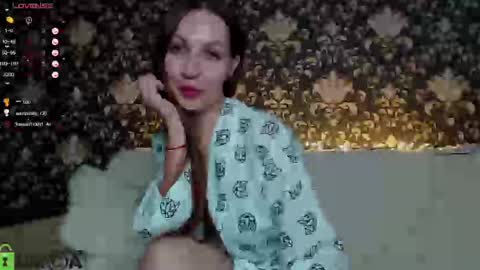 Linda online show from March 5, 2:23 pm