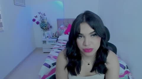   online show from March 11, 9:15 pm