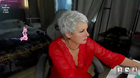 Linda Zefir online show from June 14, 10:23 pm