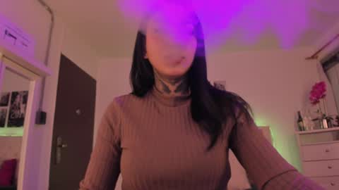 linda miller online show from December 15, 2:30 am