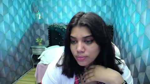    online show from December 18, 10:30 am